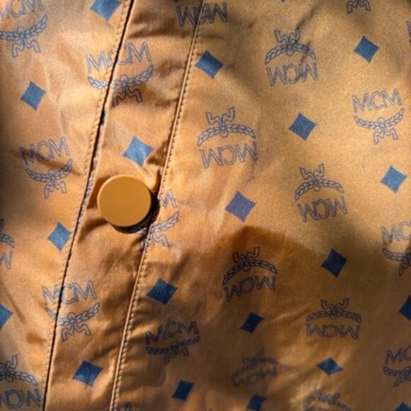MCM Sam Pen Raincoat - Picture 10 of 10